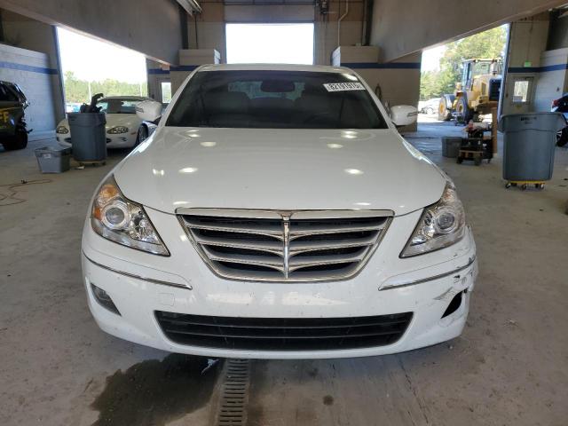 Photo 5 from auction – 2010 HYUNDAI GENESIS with VIN KMHGC4DF2AU092519