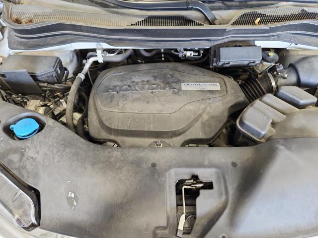 Photo 11 from auction – 2017 HONDA RIDGELINE with VIN 5FPYK3F65HB010103