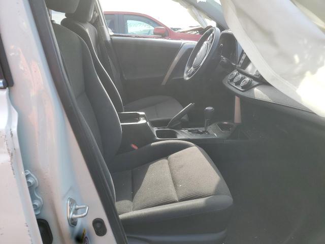 Photo 7 from auction – 2016 TOYOTA RAV4 LE with VIN JTMZFREV6GJ080715