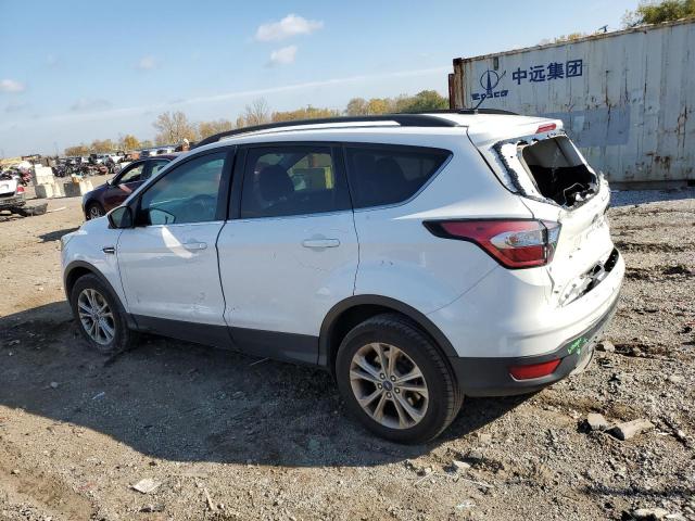 Photo 2 from auction – 2017 FORD ESCAPE SE with VIN 1FMCU9GD5HUC38909