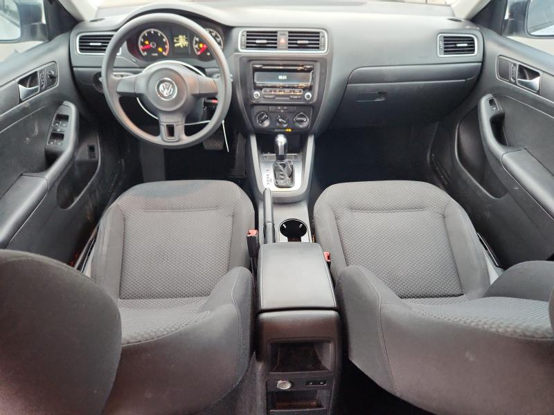 Photo 8 from auction – 2014 VOLKSWAGEN JETTA BASE with VIN 3VW2K7AJ1EM334848