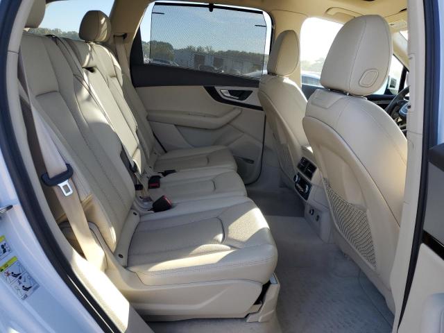 Photo 11 from auction – 2019 AUDI Q7 PREMIUM PLUS with VIN WA1LHAF72KD035600