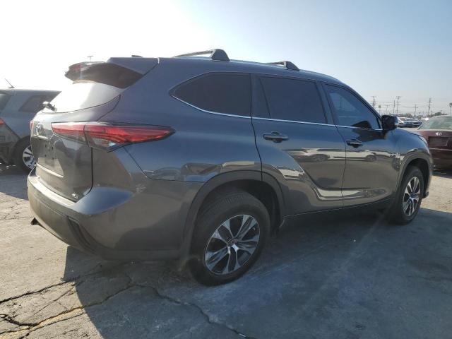 Photo 3 from auction – 2023 TOYOTA HIGHLANDER with VIN 5TDKDRAH2PS515269