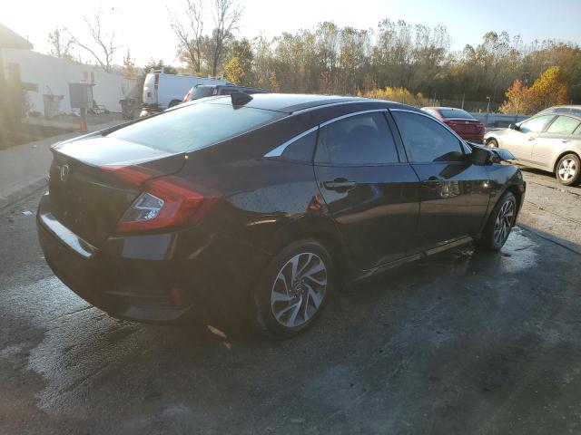 Photo 3 from auction – 2018 HONDA CIVIC EX with VIN 2HGFC2F79JH508693