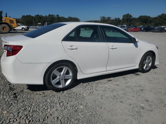 Photo 3 from auction – 2014 TOYOTA CAMRY L with VIN 4T1BF1FK1EU436860