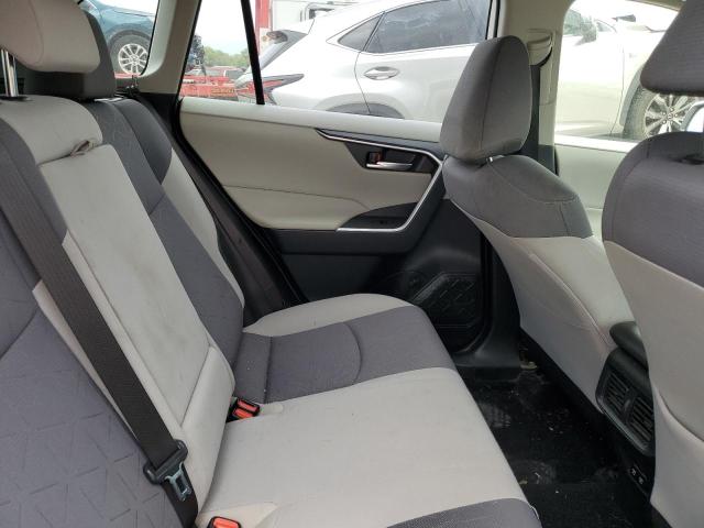 Photo 10 from auction – 2019 TOYOTA RAV4 XLE with VIN JTMP1RFV0KD039492