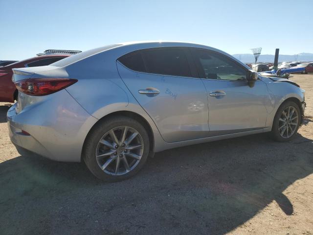 Photo 3 from auction – 2018 MAZDA 3 TOURING with VIN 3MZBN1V36JM245559