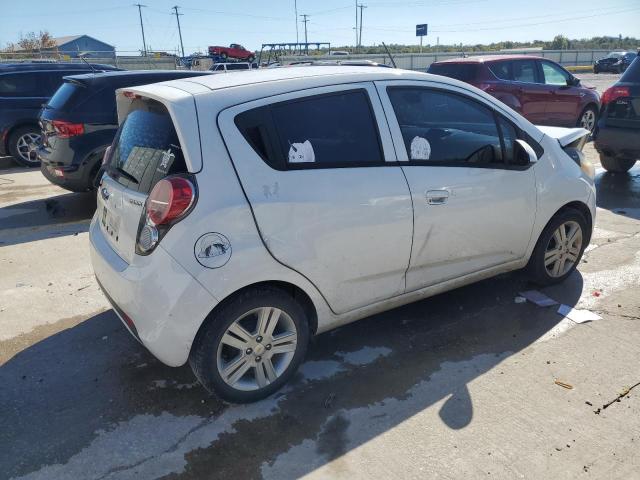 Photo 3 from auction – 2015 CHEVROLET SPARK 1LT with VIN KL8CD6S93FC748127