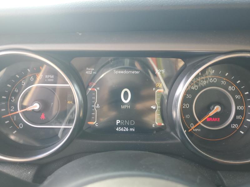 Photo 9 from auction – 2020 JEEP GLADIATOR with VIN 1C6HJTAG0LL108027