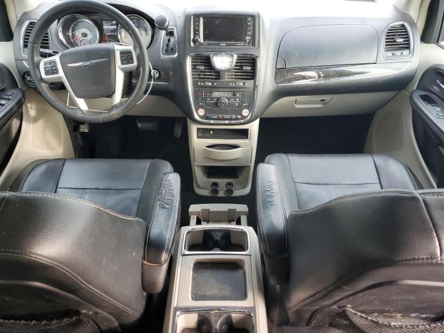 Photo 8 from auction – 2016 CHRYSLER TOWN & COU with VIN 2C4RC1BG4GR297112