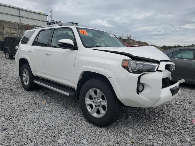 Photo 4 from auction – 2017 TOYOTA 4RUNNER SR with VIN JTEBU5JRXH5416347
