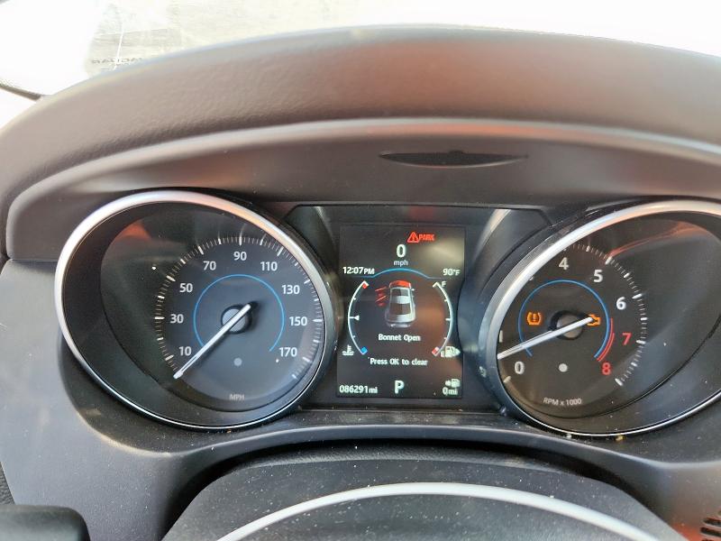 Photo 9 from auction – 2017 JAGUAR XE PREMIUM with VIN SAJAJ4BV0HA976269