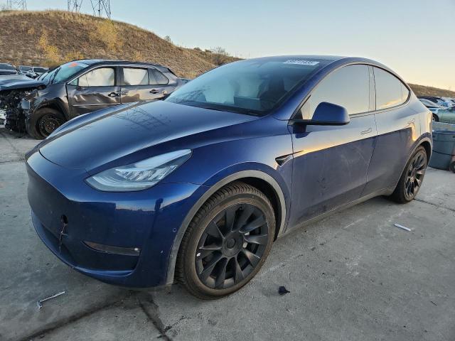 TESLA MODEL Y 2022 مع رقم تعريف المركبة 7SAYGAEE1NF464886 - صورة من المزاد