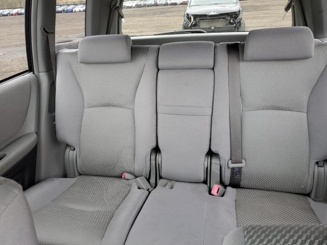 Photo 10 from auction – 2005 TOYOTA HIGHLANDER with VIN JTEEP21A950110598