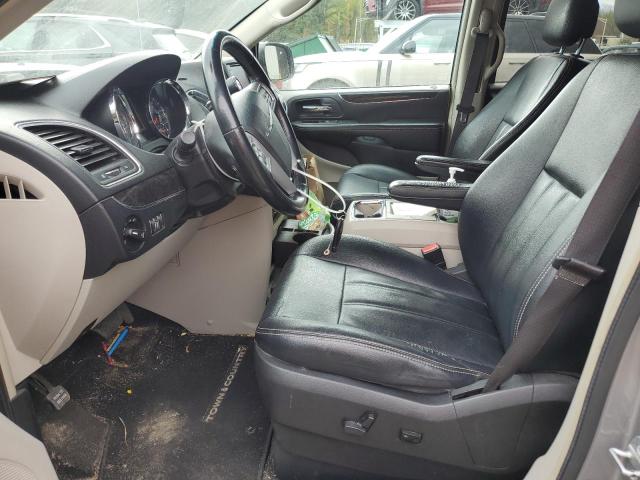 Photo 7 from auction – 2016 CHRYSLER TOWN & COU with VIN 2C4RC1BG5GR120004