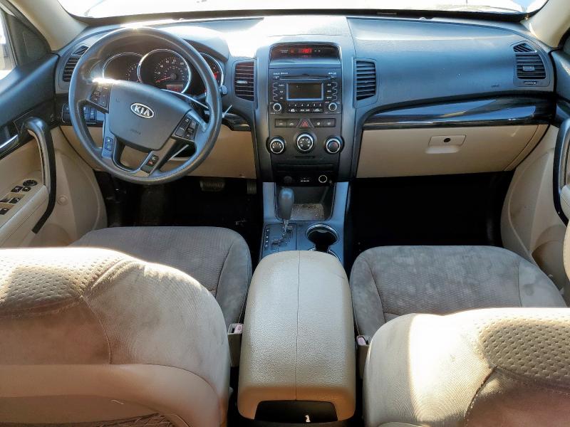 Photo 8 from auction – 2011 KIA SORENTO BA with VIN 5XYKT4A24BG092217