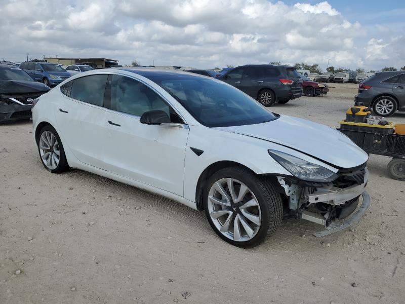 Photo 4 from auction – 2018 TESLA MODEL 3 with VIN 5YJ3E1EB5JF101178