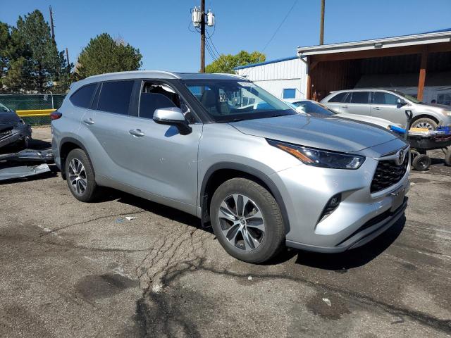 Photo 4 from auction – 2023 TOYOTA HIGHLANDER with VIN 5TDKDRBH8PS013557