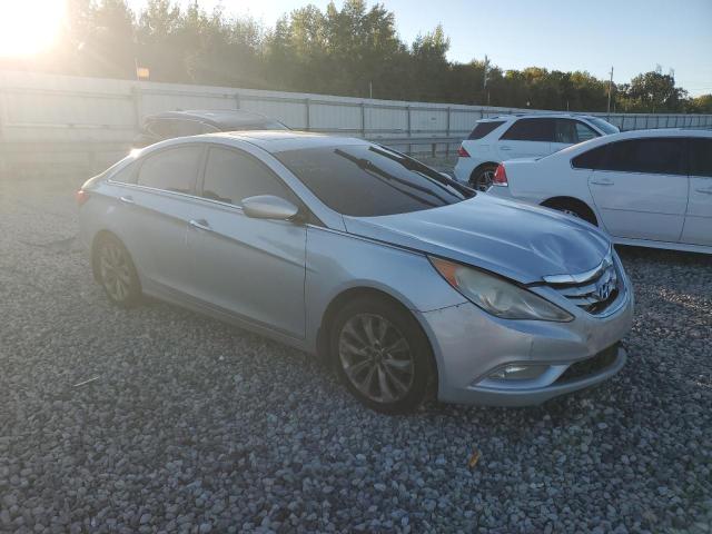 Photo 4 from auction – 2013 HYUNDAI SONATA SE with VIN 5NPEC4AC2DH519492
