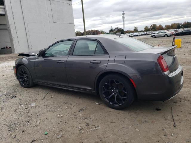 Photo 2 from auction – 2019 CHRYSLER 300 S with VIN 2C3CCABG0KH740820
