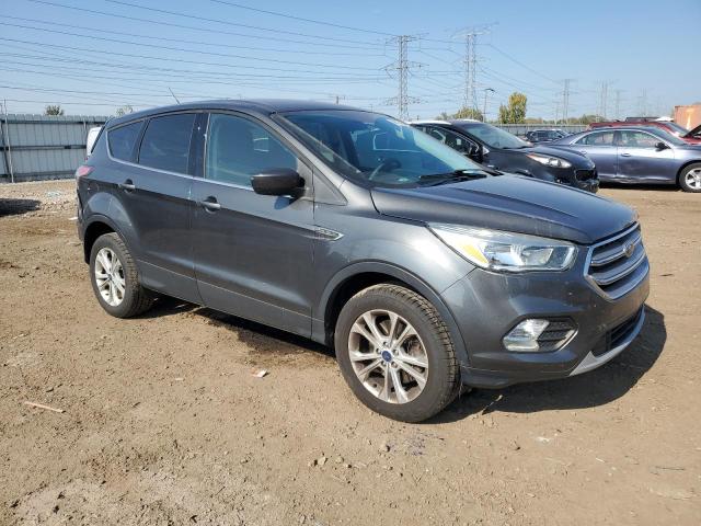 Photo 4 from auction – 2017 FORD ESCAPE SE with VIN 1FMCU9G92HUB58267
