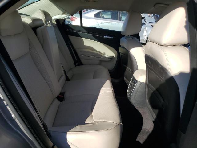 Photo 10 from auction – 2018 CHRYSLER 300 LIMITE with VIN 2C3CCAKG3JH168379