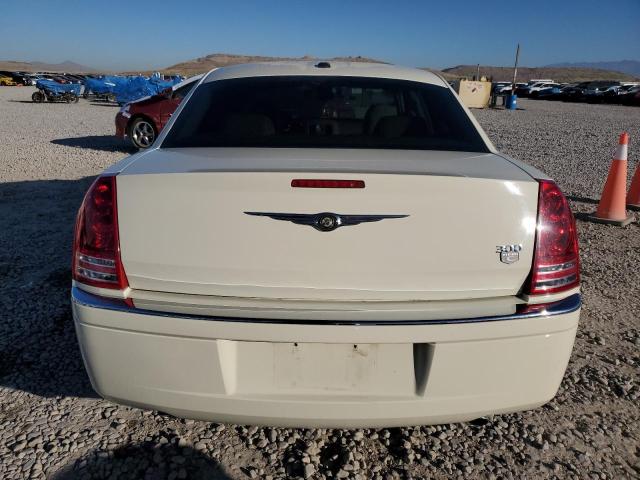 Photo 6 from auction – 2009 CHRYSLER 300C with VIN 2C3LA63TX9H582964