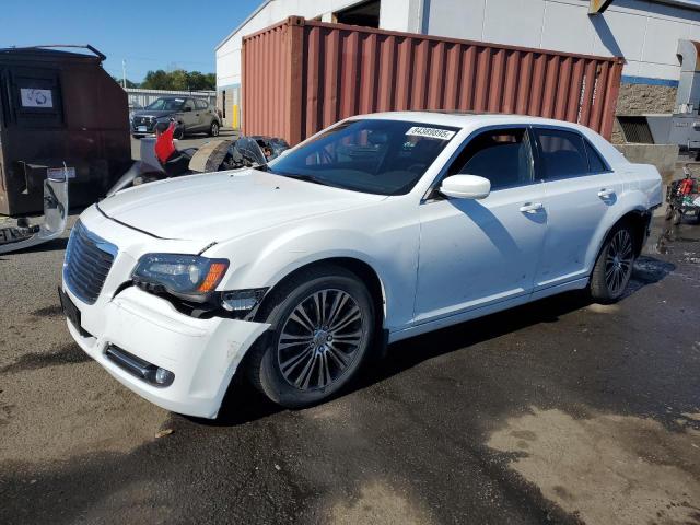 CHRYSLER 300 S 2013 with VIN 2C3CCAGG0DH595404 - Photo from auction