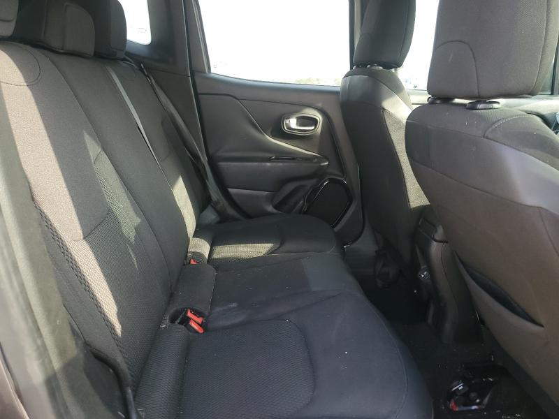 Photo 10 from auction – 2018 JEEP RENEGADE L with VIN ZACCJABBXJPJ10061