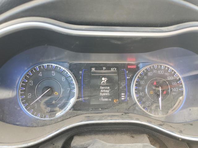 Photo 9 from auction – 2015 CHRYSLER 200 LIMITE with VIN 1C3CCCAB4FN693628