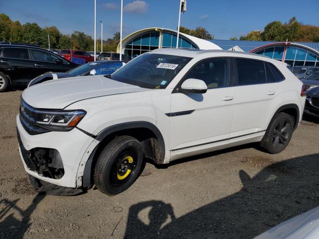 VOLKSWAGEN ATLAS CROS 2020 with VIN 1V26E2CA4LC219475 - Photo from auction