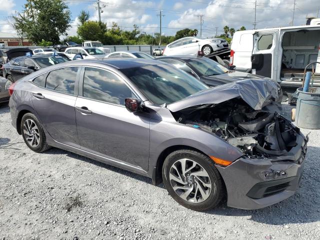 Photo 4 from auction – 2018 HONDA CIVIC EX with VIN 19XFC2F70JE035809