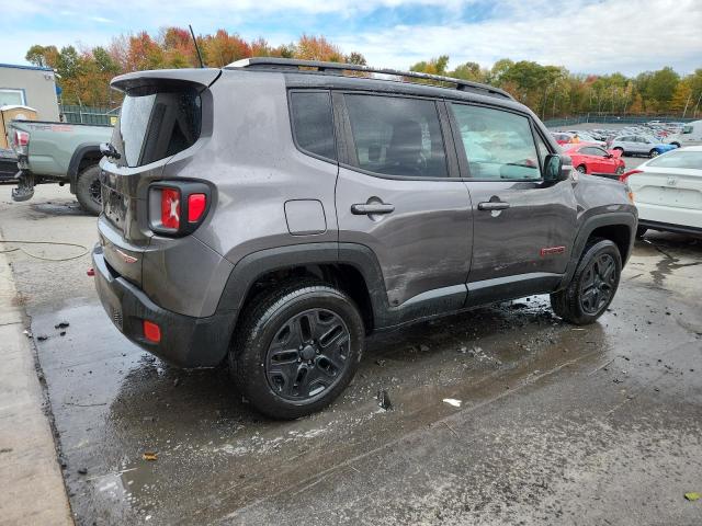 Photo 3 from auction – 2018 JEEP RENEGADE T with VIN ZACCJBCB5JPH36138