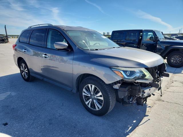 Photo 4 from auction – 2017 NISSAN PATHFINDER with VIN 5N1DR2MN0HC653054