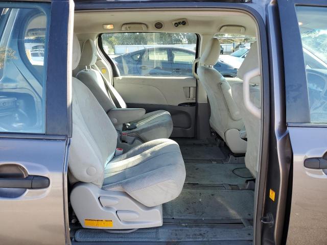 Photo 11 from auction – 2012 TOYOTA SIENNA BAS with VIN 5TDKA3DC1CS012154