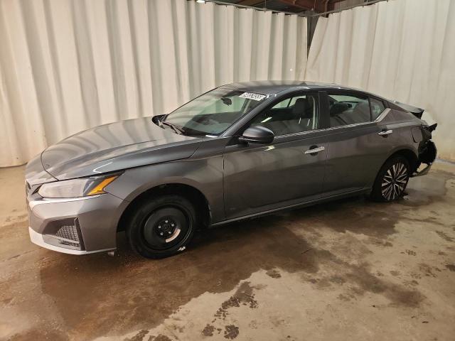 NISSAN ALTIMA SV 2025 with VIN 1N4BL4DW2SN358122 - Photo from auction
