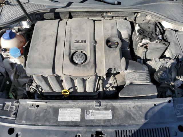 Photo 11 from auction – 2014 VOLKSWAGEN PASSAT S with VIN 1VWAP7A34EC001916