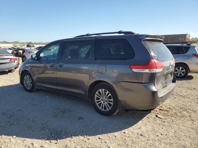 Photo 2 from auction – 2012 TOYOTA SIENNA XLE with VIN 5TDYK3DC6CS182081