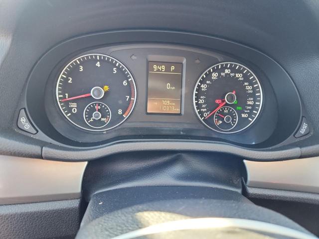 Photo 9 from auction – 2015 VOLKSWAGEN PASSAT S with VIN 1VWAT7A39FC069271