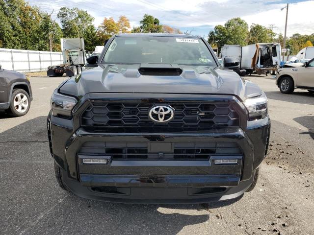 Photo 5 from auction – 2025 TOYOTA 4RUNNER SR with VIN JTEVA5BR0S5021296