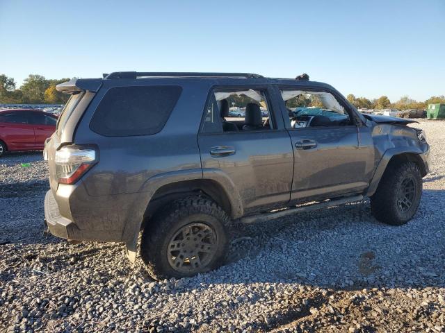Photo 3 from auction – 2017 TOYOTA 4RUNNER SR with VIN JTEBU5JR5H5456822