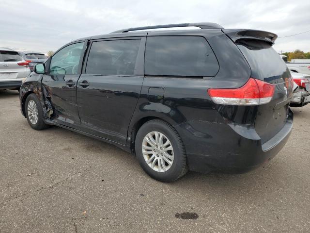 Photo 2 from auction – 2014 TOYOTA SIENNA XLE with VIN 5TDYK3DC5ES454624