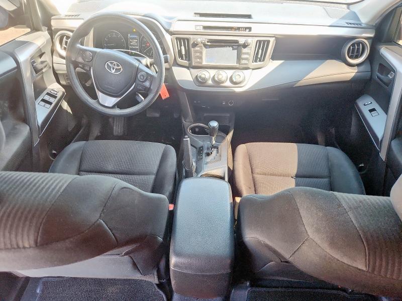 Photo 8 from auction – 2018 TOYOTA RAV4 LE with VIN JTMZFREV8JJ192178