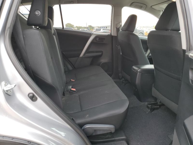 Photo 11 from auction – 2016 TOYOTA RAV4 LE with VIN 2T3ZFREV2GW246410