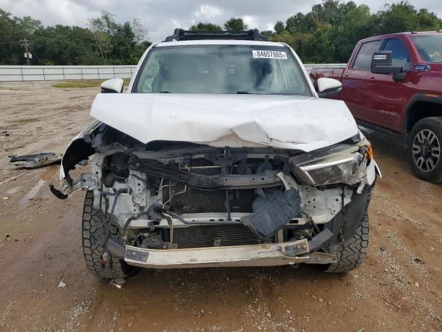 Photo 5 from auction – 2015 TOYOTA 4RUNNER SR with VIN JTEZU5JR9F5088298