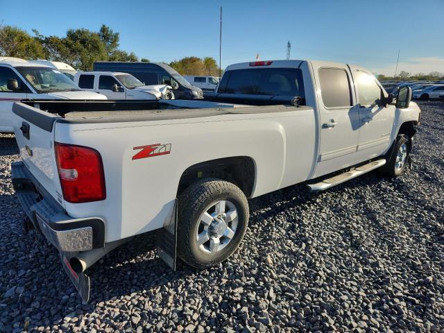 Photo 3 from auction – 2011 CHEVROLET SILVERADO with VIN 1GC4C1C83BF113571