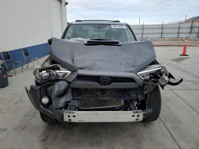 Photo 5 from auction – 2019 TOYOTA 4RUNNER SR with VIN JTEBU5JR2K5717122