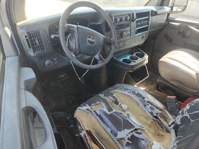 Photo 8 from auction – 2011 GMC SAVANA G25 with VIN 1GTW7GCA3B1900472