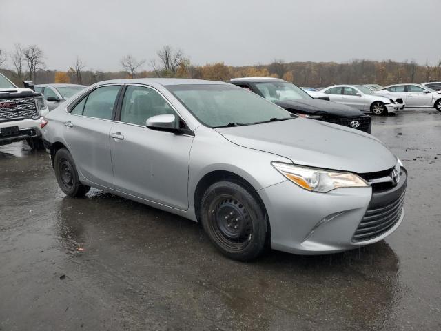 Photo 4 from auction – 2017 TOYOTA CAMRY LE with VIN 4T1BF1FK2HU676214