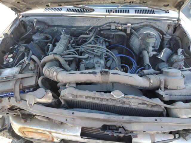 Photo 11 from auction – 1992 TOYOTA PICKUP 1/2 with VIN 4TARN01P7NZ035122